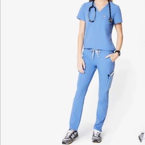 Wear Figs Scrub set in Ceil Blue